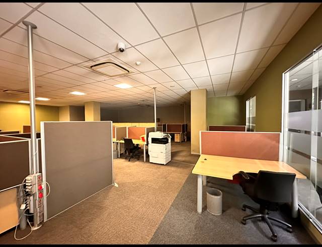 2,247M² OFFICE TO LET IN PARKTOWN